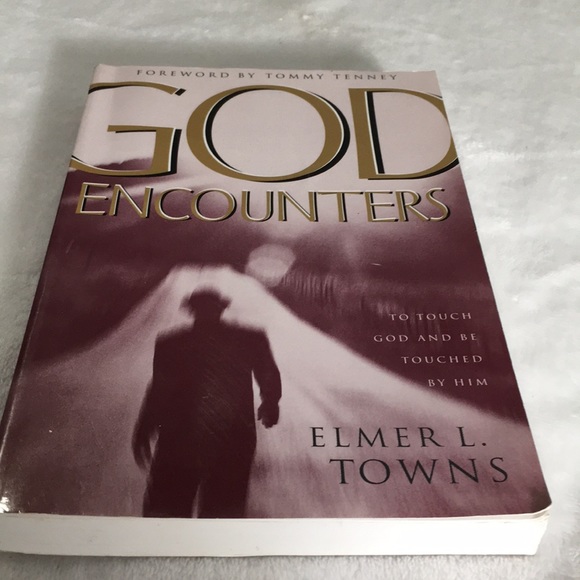 The Man in the Mirror. God Encounters. God’s Promises For Your Life. Paperbacks - Picture 4 of 9